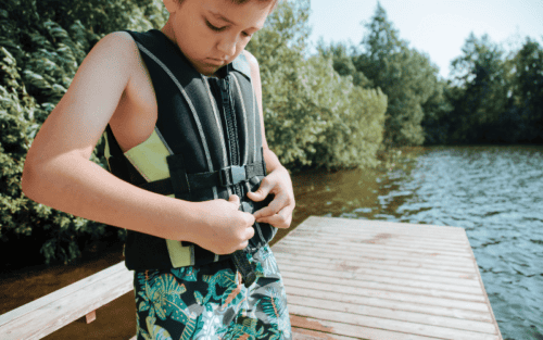 Schwimmweste Auftrieb Test: Die 11 besten (Bestenliste)